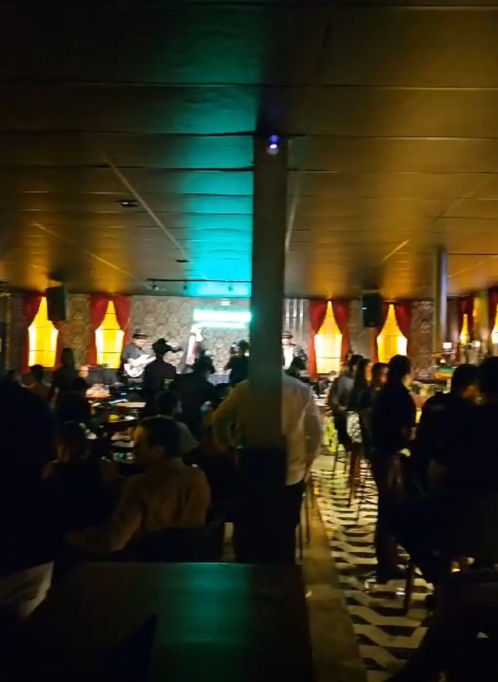 Downtown Pub
